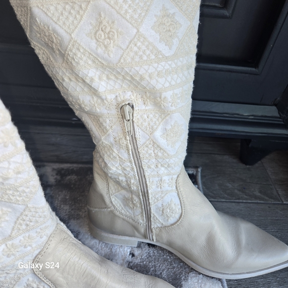 Free People Bren Textile Slouch Boots Embroidered Ivory Size 39=9 🤍🤍 - Picture 7 of 10